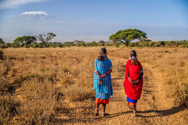 VIAJE AVENTURA EN KENYA Y TANZANIA CON LAGO EYASI (EN 4X4)  DESDE TABASCO